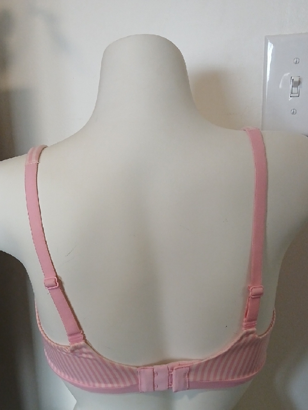 VS Body By Victoria Lined Perfect Coverage Iconic Sexy Pink & White Striped Bra - Picture 8 of 15